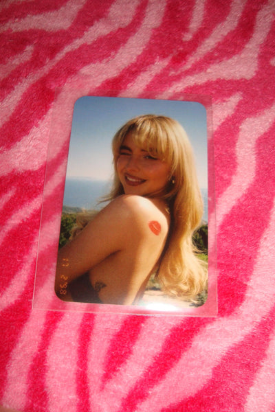 sabrina carpenter short n' sweet