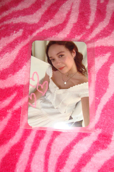 laufey 230912 - instagram