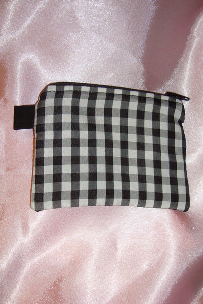 newspaper mini pouch