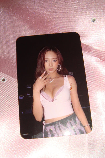 twice tzuyu - 2025 victoria's secret fashion show