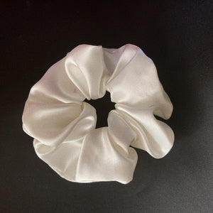 jasmine scrunchie